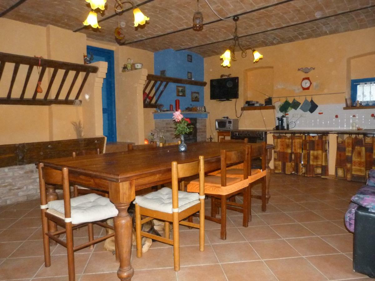 B&B Locanda Della Sesta Felicita Vaglio Serra Exterior foto